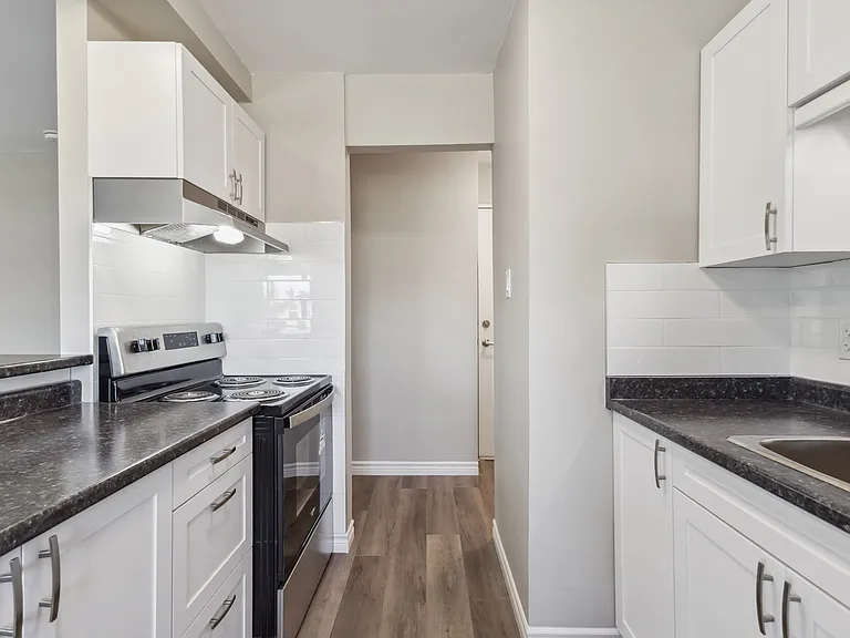 311 Central Ave — Photo 14