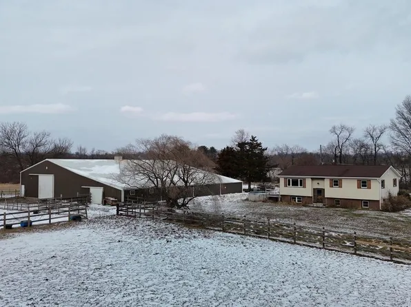 185 Styring Ln, Milton, PA 17847