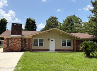2191 Floyd Dr, Biloxi, MS 39531