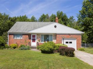4396 W Ranchview Ave, North Olmsted, OH