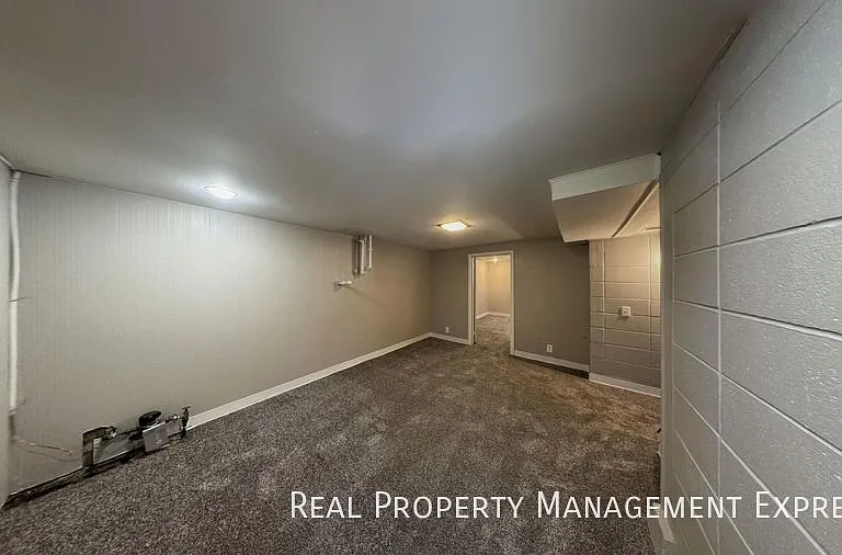 816 S Glendale Ave — Photo 13