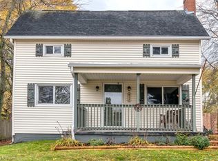 2710 Prospect St NE, Middlebranch, OH 44652