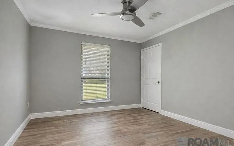 15616 Council Ave — Photo 12