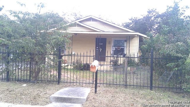 1st image of 142 Goodwin Ave
