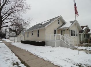 937 N Harrison Ave, Mason City, IA 50401