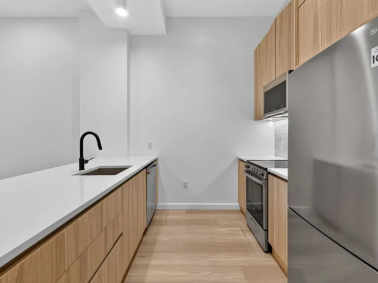 1010 Pacific St #106 — Photo 2