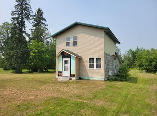 620 Maple St, Ewen, MI 49925
