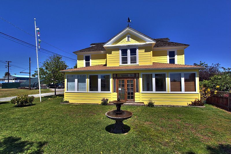 1st image of 1044 Catherine St