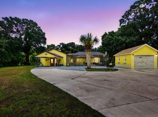600 Gopher Hill Road, Fort Pierce, FL 34982