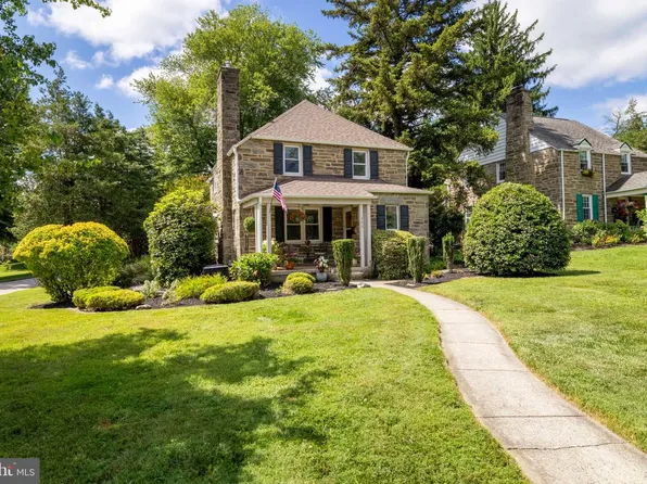 300 Cherry Ln, Glenside, PA 19038