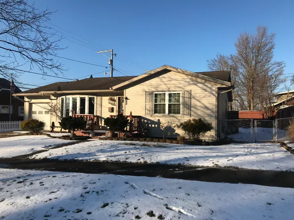 1335 Scott Ave, Cambridge, OH 43725