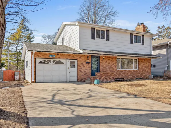 4040 Stinson Blvd NE, Columbia Heights, MN 55421