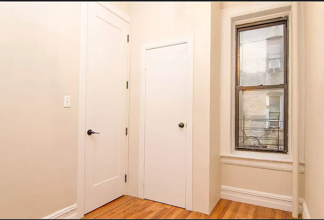 367 South Fifth Street — Photo 3