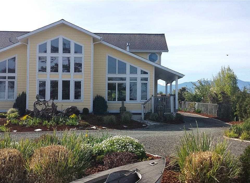 1st image of 370 Marine Dr