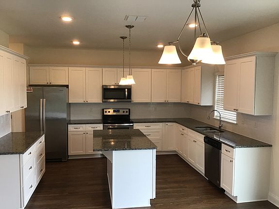 2nd image of 888 Sunny Stroll Dr