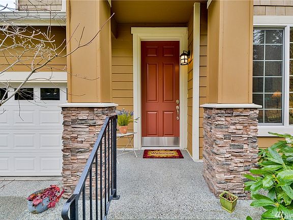 2nd image of 20019 10th Ave W