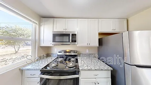 2405 E Saint Vrain St #105 Photo 1