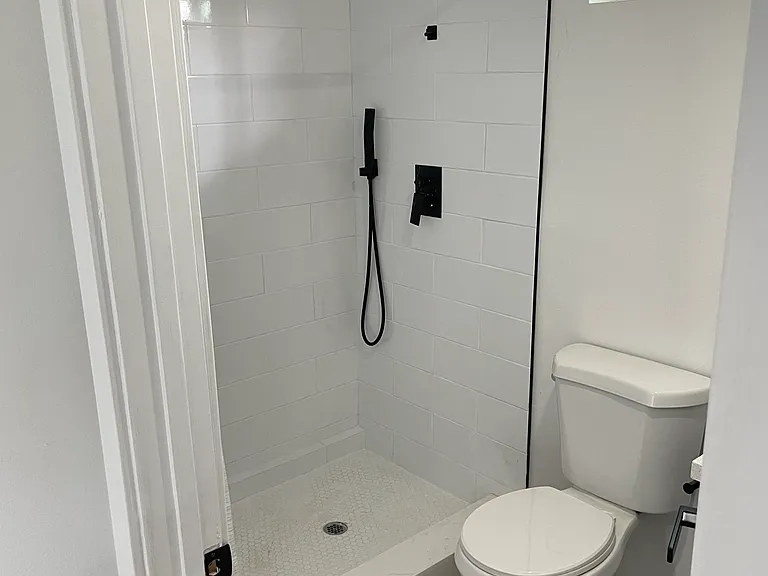 10613 Condon Ave #A — Photo 2