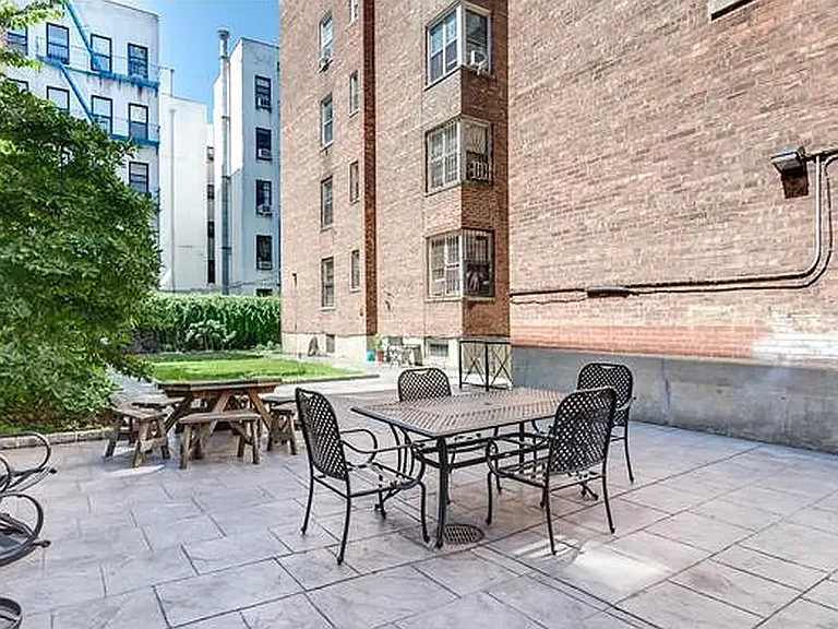 160 E 3rd St #6C — Photo 5