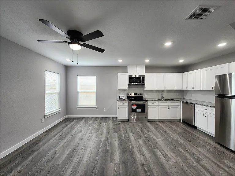 7735 Orebo St #B — Photo 6