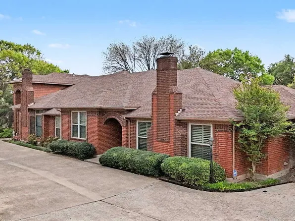 6609 Waterwood Cir, Benbrook, TX 76132