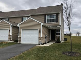 319 Cedar Holw, Manheim, PA 17545