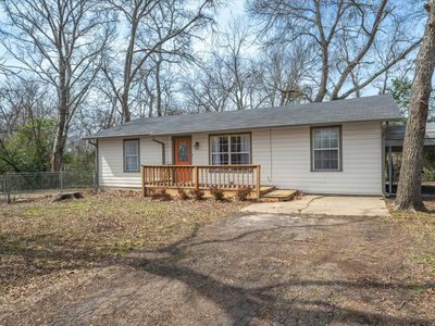 409 N Spring St, Grand Saline, TX, 75140