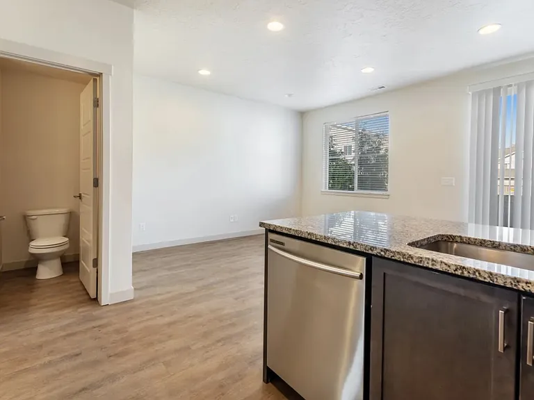 45 Twelve Townhomes — Photo 8