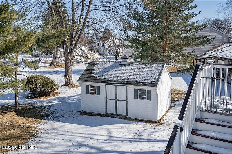 5th image of 22 Meadowlark Drive