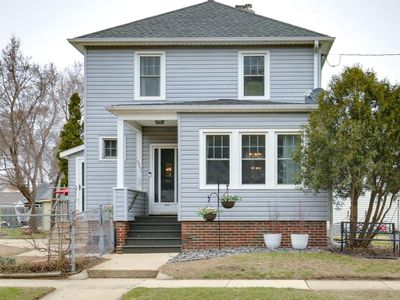 7732 17th AVENUE, Kenosha, WI, 53143