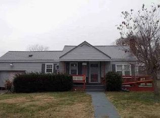 109 Fairfax Rd, Kingsport, TN 37660