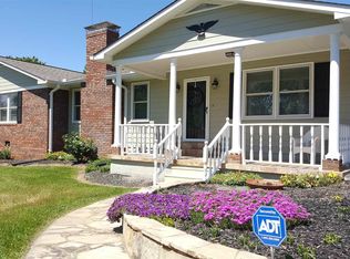 4902 Duncan Bridge Rd, Cornelia, GA 30531