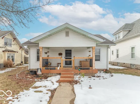 228 Shaw St, Plainfield, IN 46168