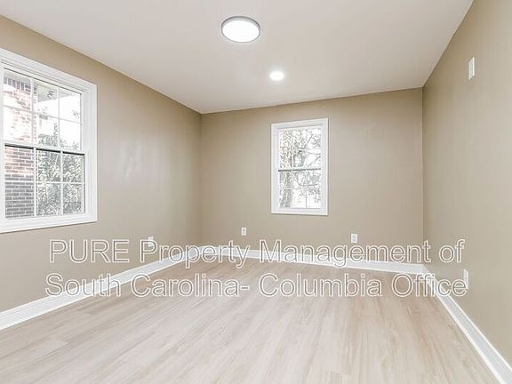5th image of 1902 Liberty St
