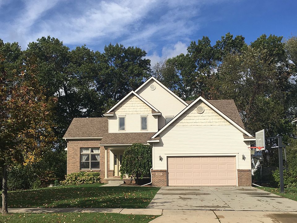 1st image of 1039 Long Leaf Ct