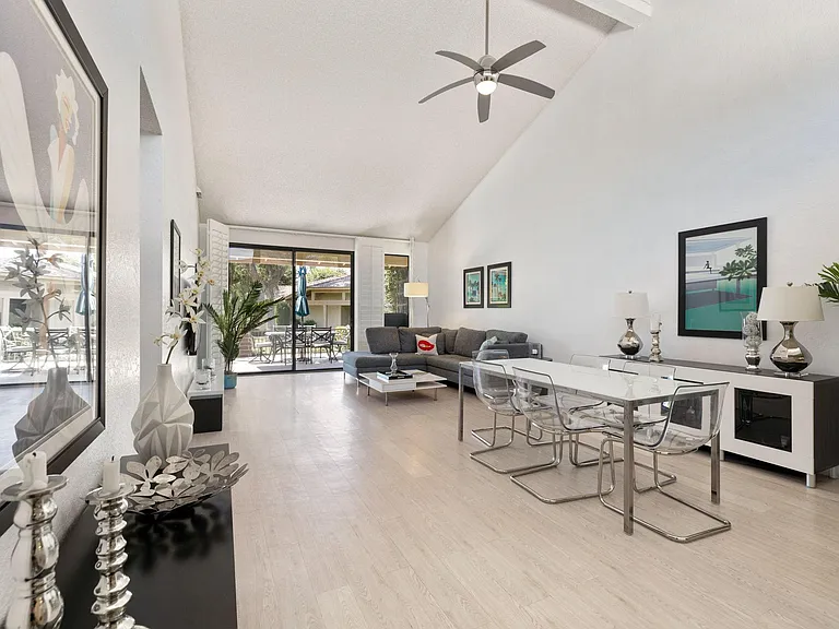 337 Villena Way — Photo 6