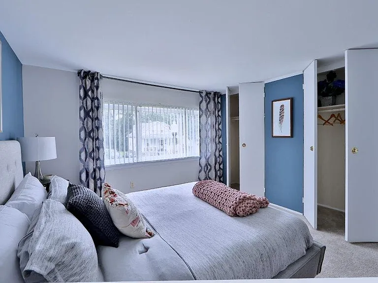 Gwynnbrook Townhomes — Photo 10