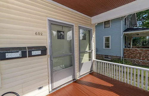 602 E Battell St #1/2 Photo 1