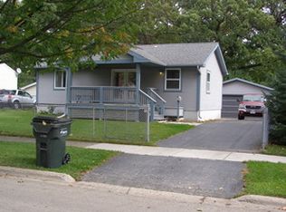 2019 Delaware Rd, Waukegan, IL 60087