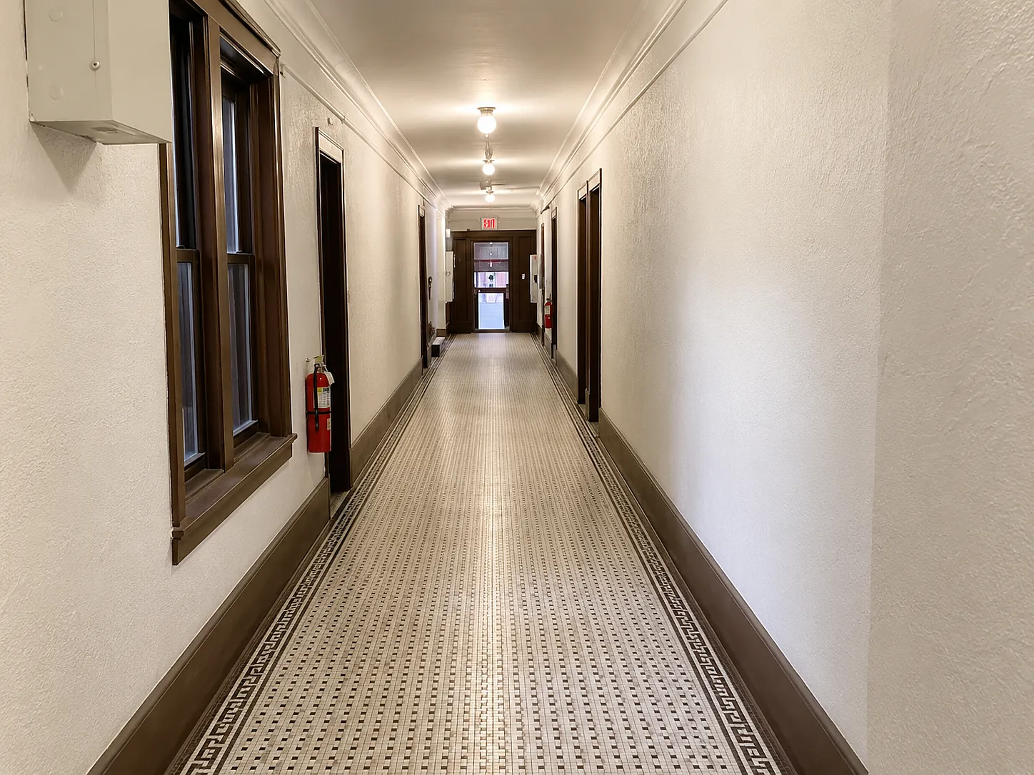 1 bed, 600 sqft, $1,300 — Photo 4