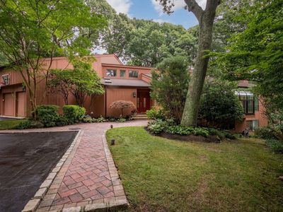 365 Woodbury Road, Woodbury, NY, 11797