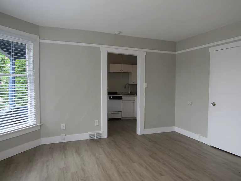 3223 6th Ave #1 — Photo 22