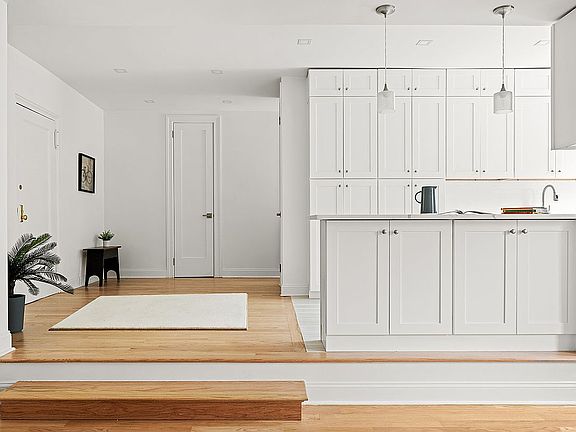 4th image of 55 Eastern Pkwy APT 2B