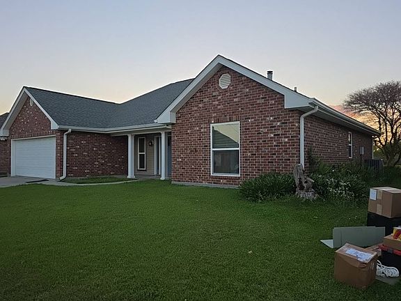 2nd image of 318 Aspen Dr