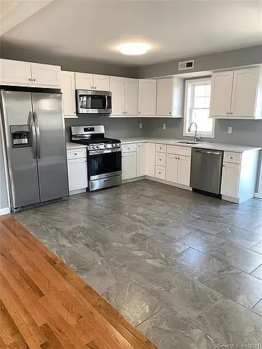 565 Bishop Ave Photo 1