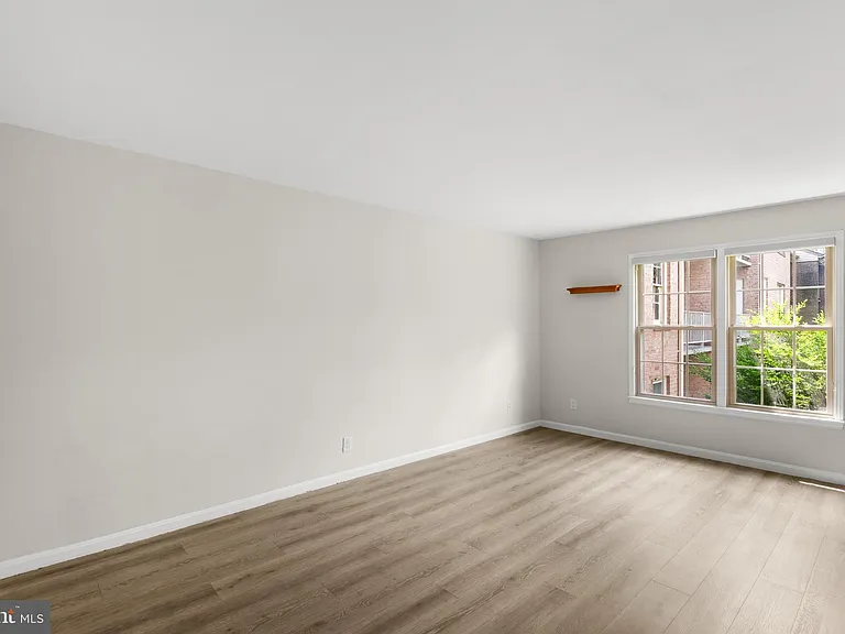 6034 Westchester Park Dr #1 — Photo 12