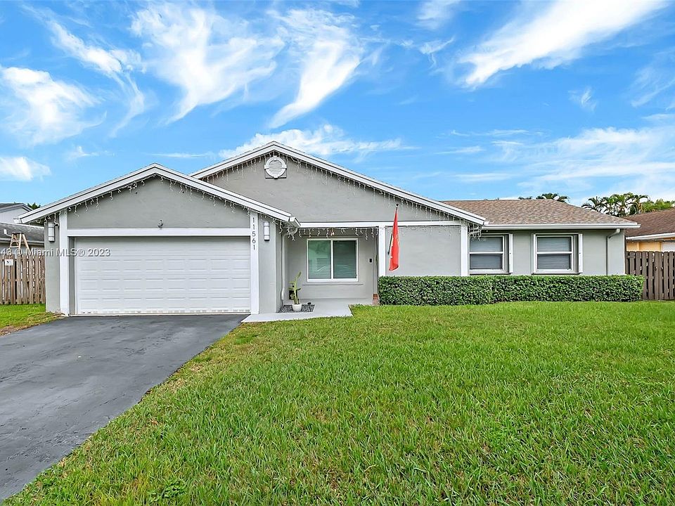 1st image of 11561 SW 51st Ct