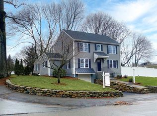 11 Cooper Rd, Natick, MA 01760