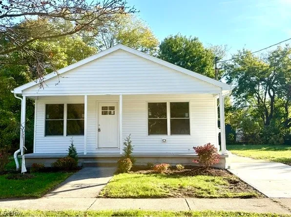2193 E 33rd St, Cleveland, OH 44115