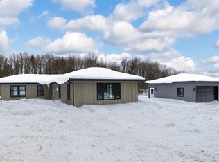 4401 Old State Rd, Mc Kean, PA 16426